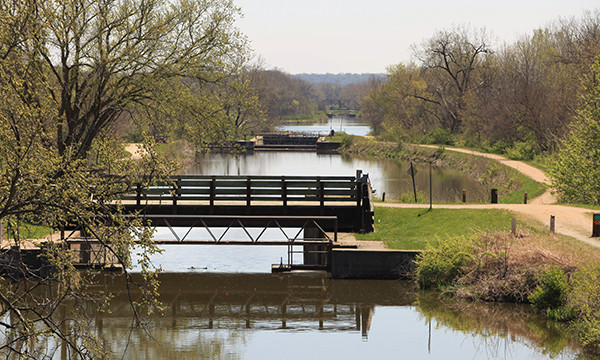 Detailed Hennepin Canal Map